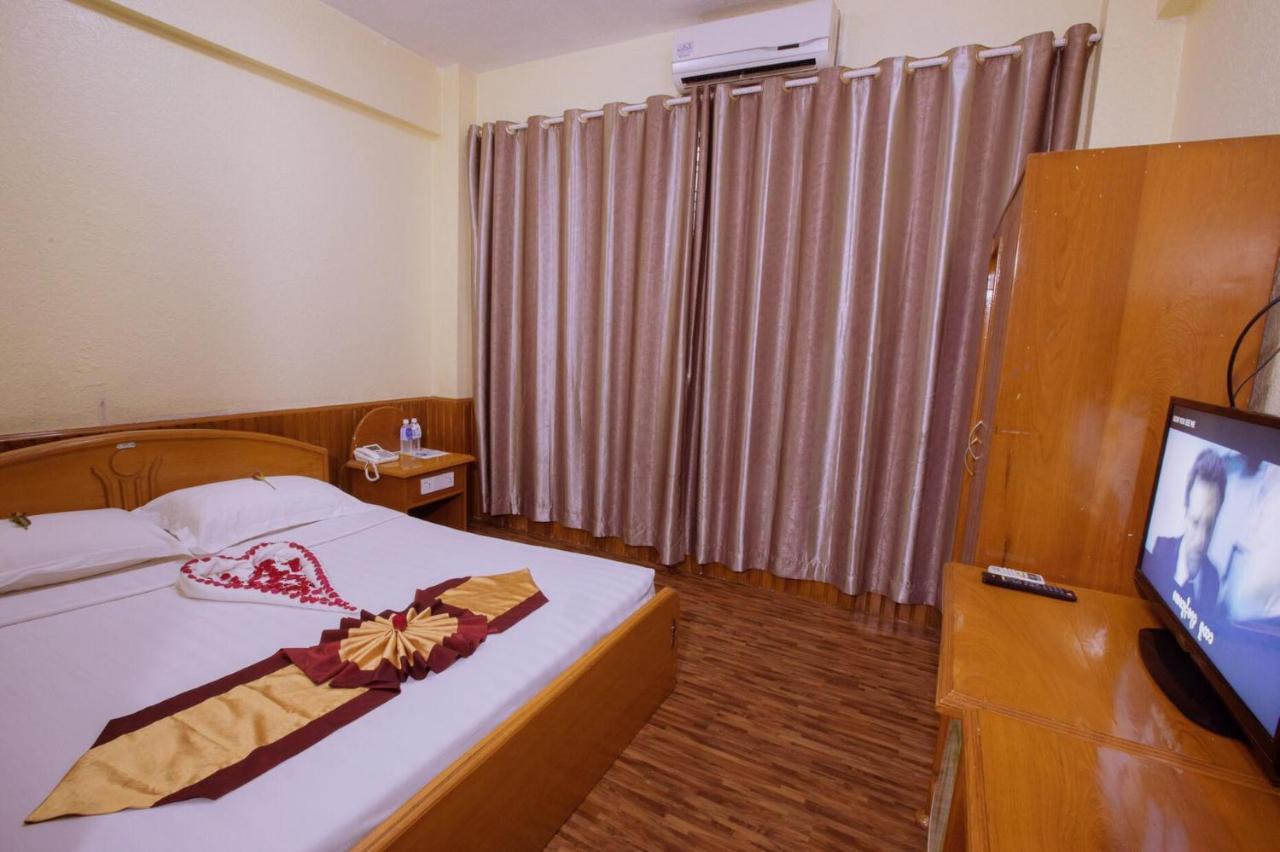 Sunrise Hotel Mandalay Exterior photo